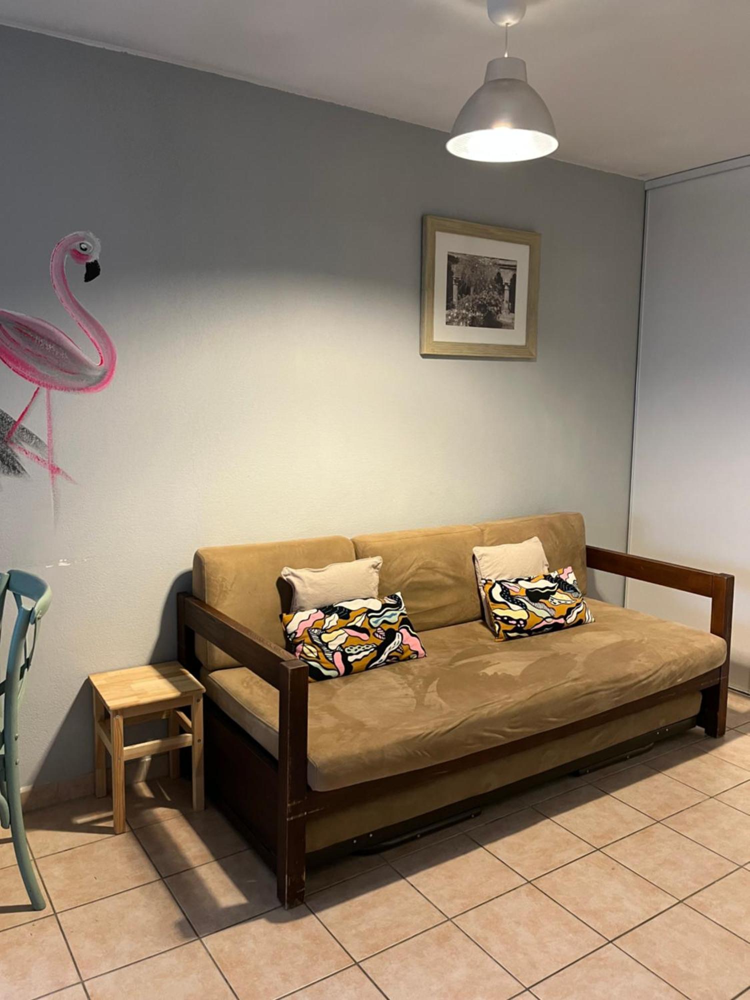 appartement résidence avec piscine très bien situé Uzès Extérieur photo